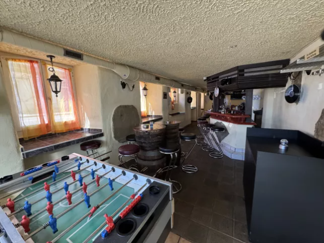 Grotte Bar zum Löwen Boswil